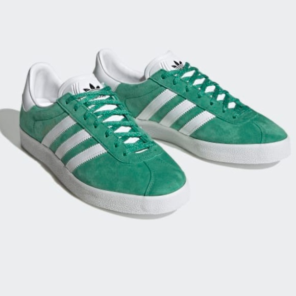 NWT Adidas Gazelle 85 Originals Sneakers Semi Court Green Size Men 6.5/Women 7.5 - Picture 4 of 16